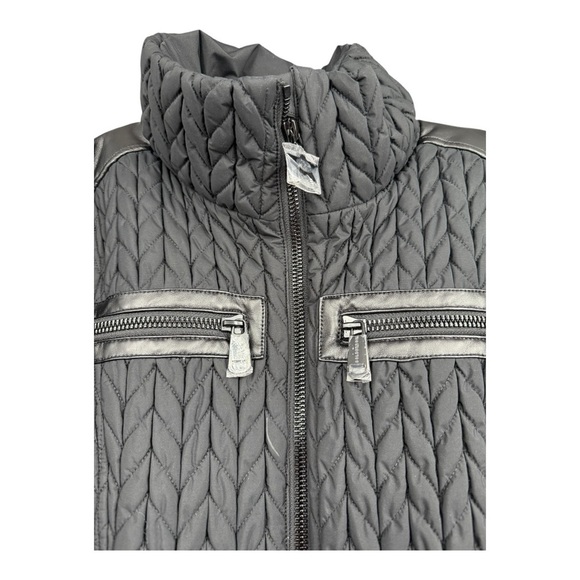 Goldbergh Vision Black Quilted Belted Ski Suit NWT Size 46 - Picture 3 of 14